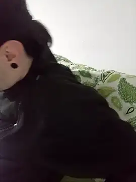 Snapshot of lio____ chatting on 03/29/26, 08:16 lio online show from 03/29/26, 08:16