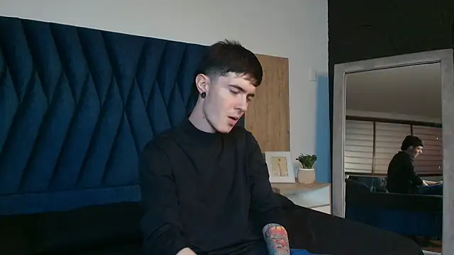 lio     online show from 05/01/26, 03:00