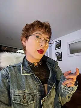 Snapshot of Conny_777 chatting on 04/04/26, 05:03 Conny 777 online show from 04/04/26, 05:03