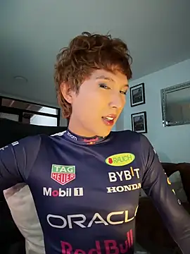 Snapshot of Conny_777 chatting on 04/12/26, 05:44 Conny 777 online show from 04/12/26, 05:44