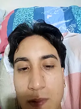 Snapshot of EsmeraldaNaim chatting on 04/05/26, 04:46 EsmeraldaNaim online show from 04/05/26, 04:46