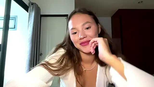 kamila 18 french online show from 04/09/26, 06:19