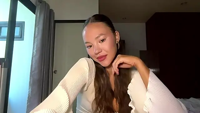 kamila 18 french online show from 04/04/26, 03:13