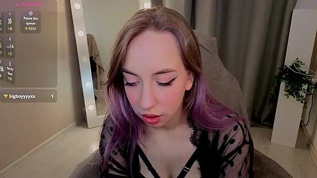 ShadowSparkle online show from 04/30/26, 10:36