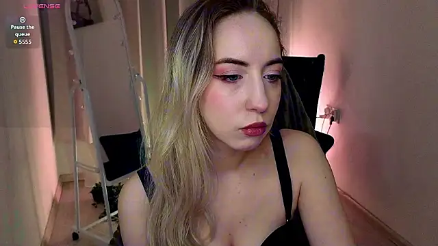 ShadowSparkle online show from 03/21/26, 02:02