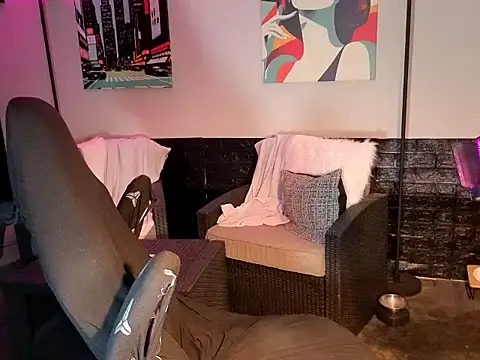 Snapshot of HannaJonns chatting on 04/02/26, 09:16 HannaJonns online show from 04/02/26, 09:16