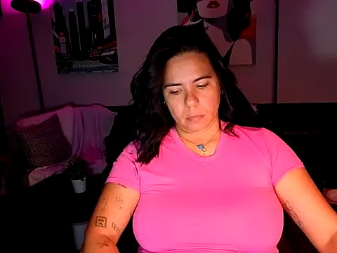 Snapshot of HannaJonns chatting on 03/26/26, 10:57 HannaJonns online show from 03/26/26, 10:57