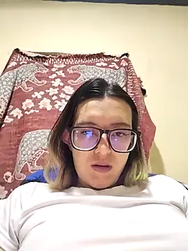 Snapshot of Greta_silber26 chatting on 03/26/26, 06:17 Greta silber26 online show from 03/26/26, 06:17