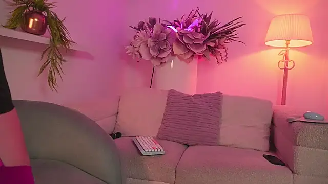 Mia patrick1 online show from 04/13/26, 11:36