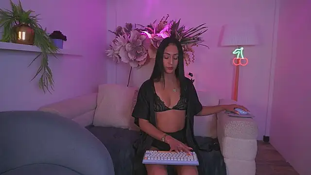 Mia patrick1 online show from 03/28/26, 11:22