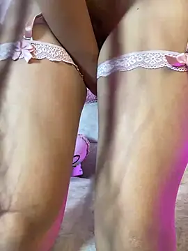 SharonRicci  online show from 04/11/26, 07:06