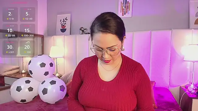 AlanaWesst online show from 06/25/26, 06:24