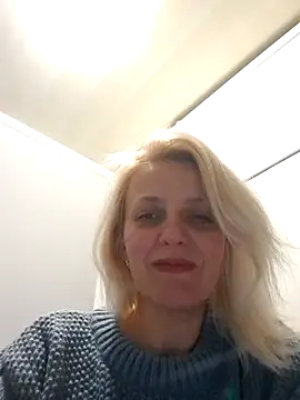 MiaLove183 online show from 03/31/26, 01:35