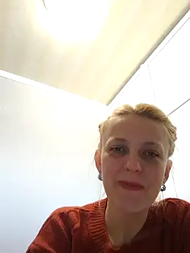 MiaLove183 online show from 04/05/26, 09:05