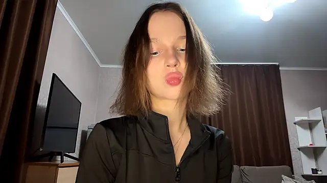 Snapshot of asunanue chatting on 03/24/26, 08:31 asunanue online show from 03/24/26, 08:31