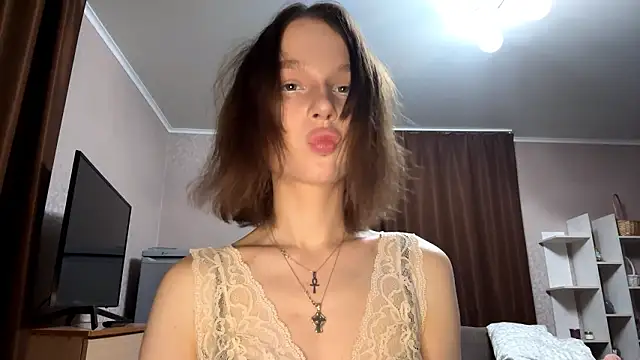 Snapshot of asunanue chatting on 03/26/26, 10:29 asunanue online show from 03/26/26, 10:29