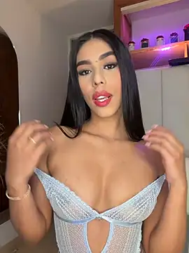 Rossie Blooms online show from 05/21/26, 10:56