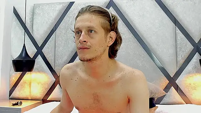 Anthonny Vegas online show from 04/11/26, 01:24