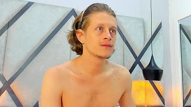 Anthonny Vegas online show from 04/06/26, 03:24