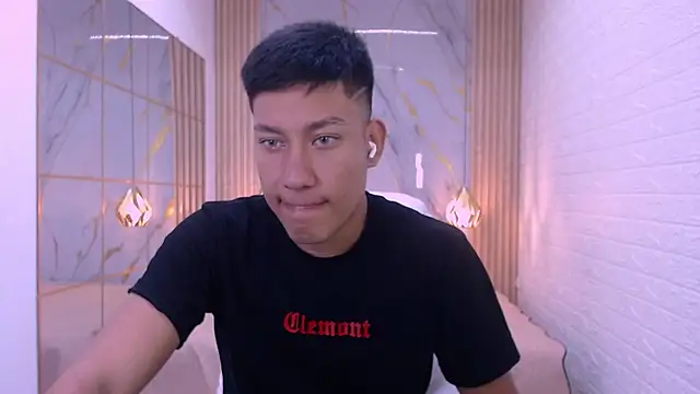 DominantBoy4 online show from 03/21/26, 01:04