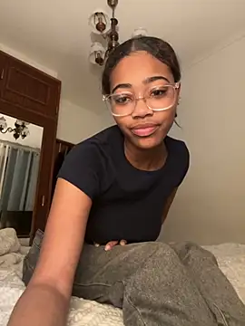 SilkSoles online show from 04/12/26, 08:34