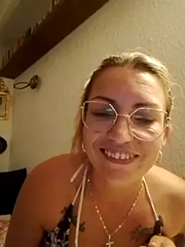 pamela661 online show from 07/15/26, 01:01