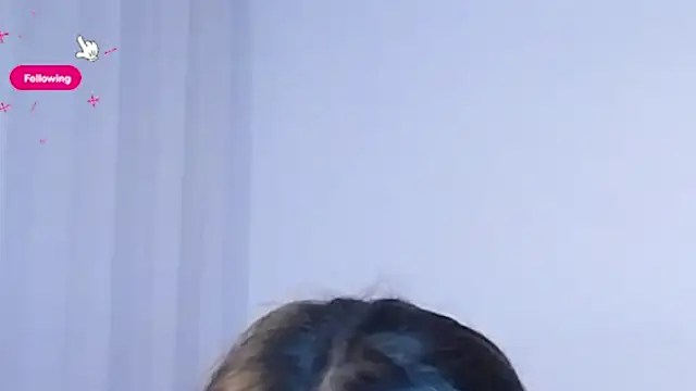 Snapshot of KylieVennet chatting on 04/03/26, 03:57 KylieVennet online show from 04/03/26, 03:57