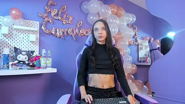 Zoe 444 online show from 04/12/26, 04:16