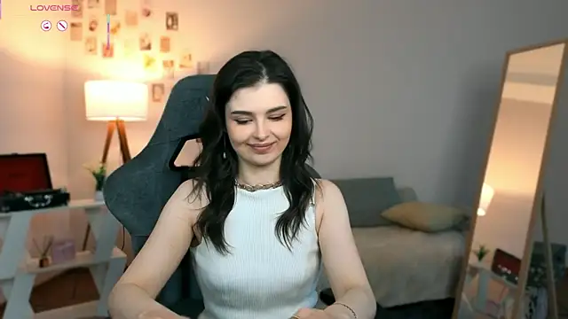 rebbekkakowalski online show from 04/09/26, 06:19