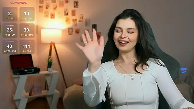 rebbekkakowalski online show from 04/06/26, 04:46