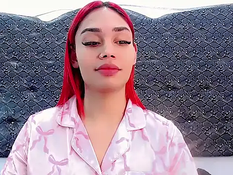 Snapshot of Salome_bichtxx chatting on 04/12/26, 12:41 Salome bichtxx online show from 04/12/26, 12:41