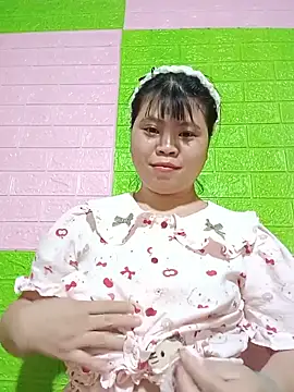 Dumi 009 online show from 05/18/26, 04:23