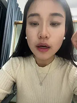 Snapshot of A-Kristen chatting on 04/11/26, 04:10 A-Kristen online show from 04/11/26, 04:10