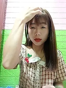 AmyLinee01 online show from 07/03/26, 10:00