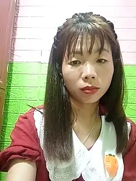 AmyLinee01 online show from 06/21/26, 10:59
