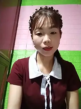 AmyLinee01 online show from 05/29/26, 05:13