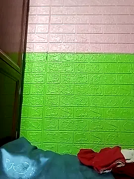 AmyLinee01 online show from 04/08/26, 05:14