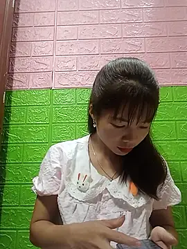 AmyLinee01 online show from 06/27/26, 11:27