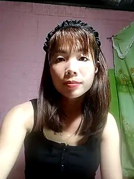 AmyLinee01 online show from 03/27/26, 05:27