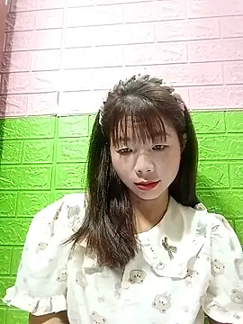 AmyLinee01 online show from 06/14/26, 03:13