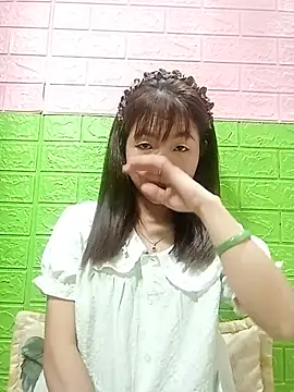 AmyLinee01 online show from 06/20/26, 08:19