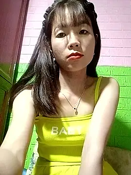 AmyLinee01 online show from 05/24/26, 05:57