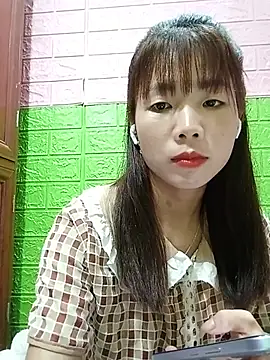 AmyLinee01 online show from 07/12/26, 10:10