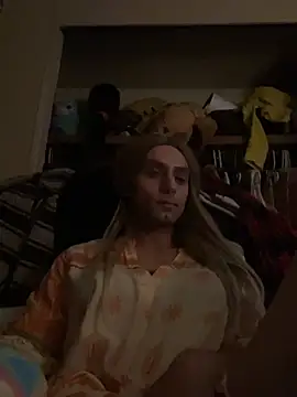 AlexAndriaStrips online show from 04/16/26, 12:33