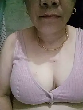 Snapshot of Funsexy1 chatting on 06/05/26, 08:36 Funsexy1 online show from 06/05/26, 08:36