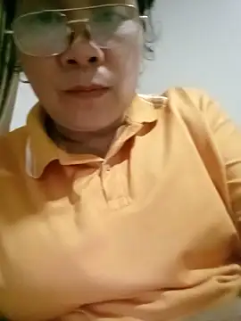 Snapshot of Funsexy1 chatting on 06/12/26, 01:20 Funsexy1 online show from 06/12/26, 01:20