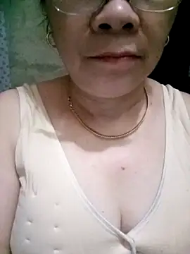 Snapshot of Funsexy1 chatting on 04/01/26, 03:41 Funsexy1 online show from 04/01/26, 03:41