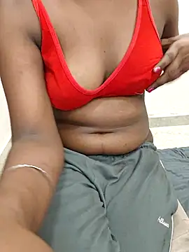 Snapshot of AAHNA_3 chatting on 04/05/26, 08:04 AAHNA 3 online show from 04/05/26, 08:04