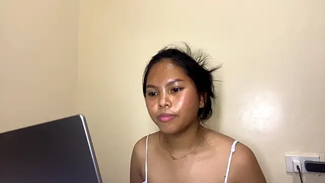 Snapshot of CorrinaThach chatting on 03/27/26, 08:26 CorrinaThach online show from 03/27/26, 08:26