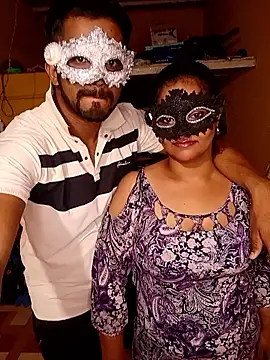 Snapshot of Crushme_cpl chatting on 04/09/26, 06:36 Crushme cpl online show from 04/09/26, 06:36